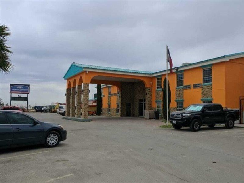 Alien Residence Inn Pecos Εξωτερικό φωτογραφία