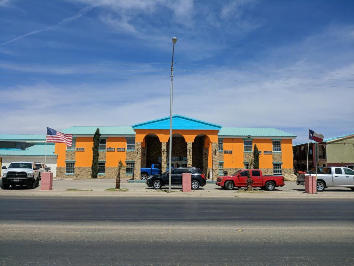 Alien Residence Inn Pecos Εξωτερικό φωτογραφία